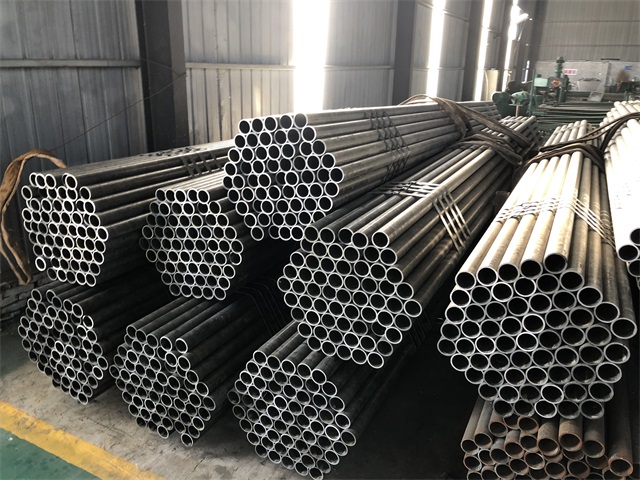 湖南小口径厚壁无缝钢管
